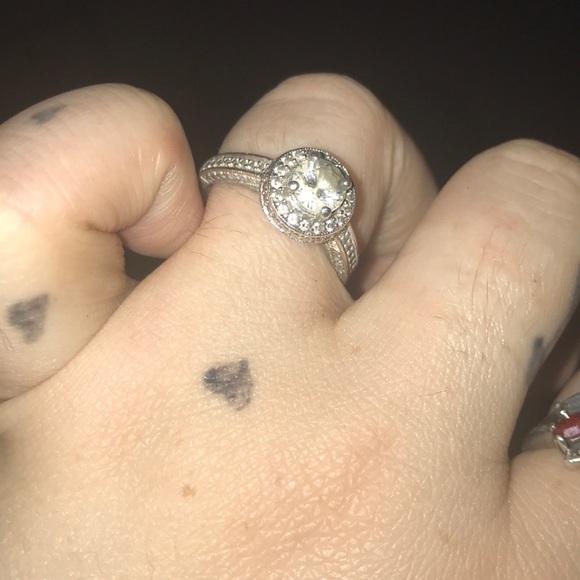 Ring - Picture 1 of 1